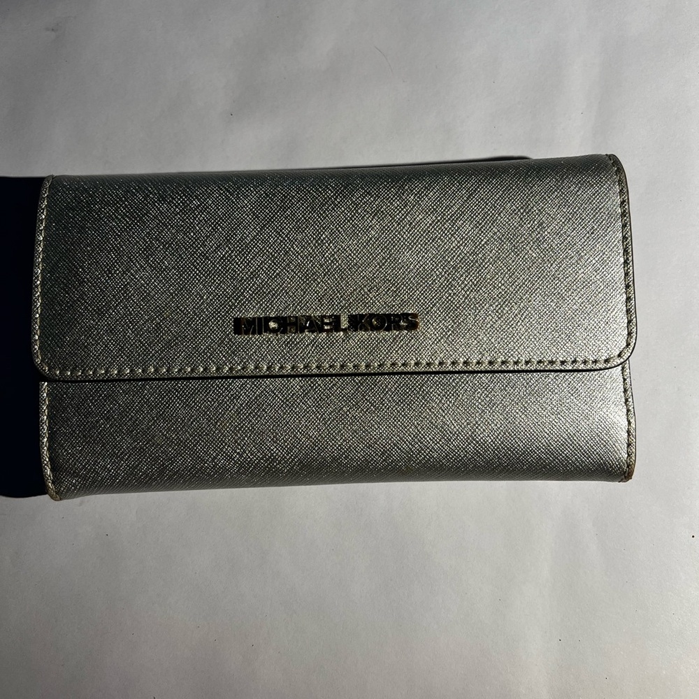 Michael Kors Metallic Silver Wallet